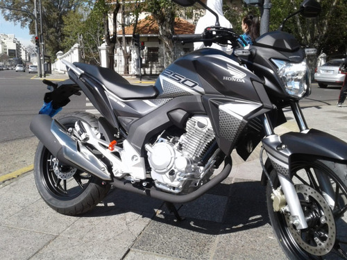 Imagen 5 de 7 de Honda Cb 250 Twster Nuevo Modelo 2023.centro Motos..