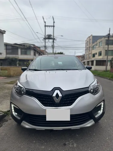 Renault Captur 2.0 Intens Automática