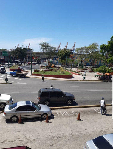 Imagen 9 de 10 de Edifico En Venta / Maiquetía / Inmobiliaria Grupo Satelite