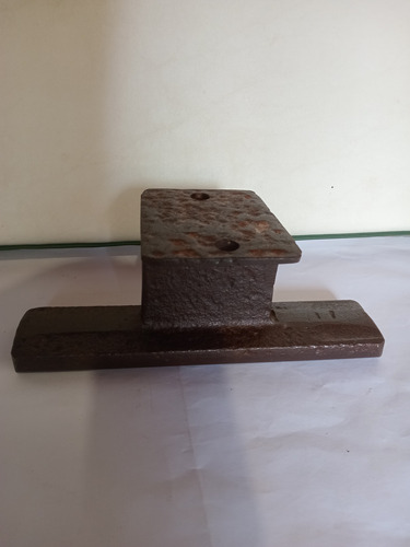 Bigorna Antiga Trilho De Trem 28 Cm (Usado)