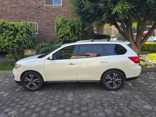 Nissan Pathfinder 3.5 Exclusive Cvt