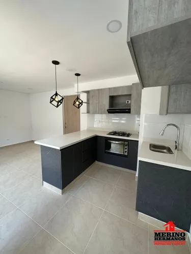 Apartamento En Arriendo En Rionegro - Fontibon