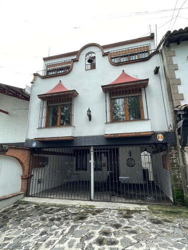 Imagen 1 de 14 de Casa Colonial Cda C Reja Como Nueva San Jerónimo Lidice