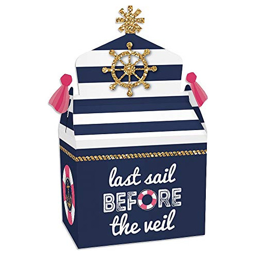 Last Sail Before The Veil - Caja De Regalos Fiestas - C...