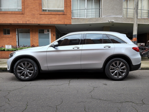 Imagen 8 de 15 de Mercedes-benz Clase Glc 250 4 Matic At 2000 Cc 2018