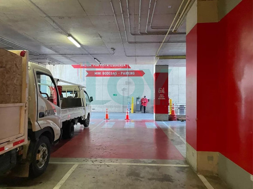 Arrienda Moderna Oficina 24,69 Mt2 Cerca Al Metro Baquedano.