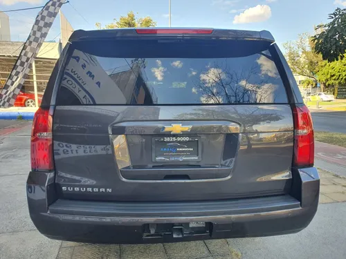 Chevrolet Suburban 5.4 Lt Piel Cubo At