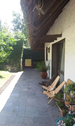 Imagen 4 de 14 de Venta De Casa De 4 Dormitorios En Pinares