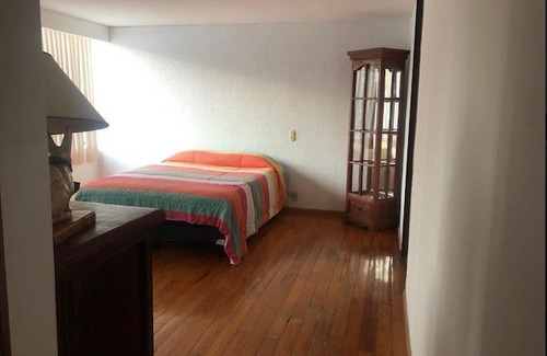 Casa En Venta Jardines Del Pedregal En Privada