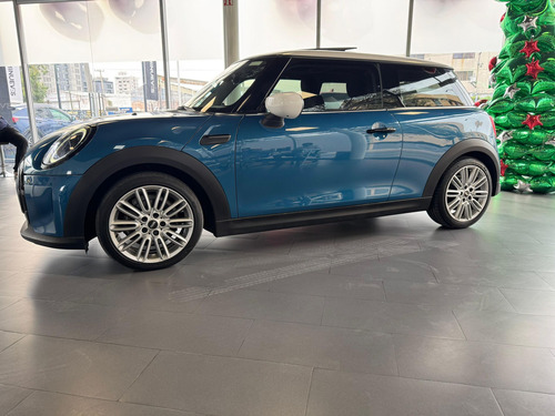Mini Cooper Classic 3 Puertas At