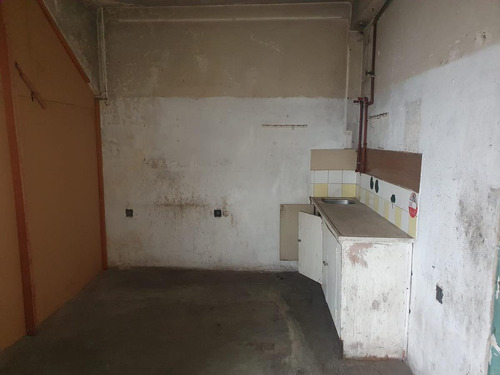 Imagen 18 de 19 de Colonia Esq Vazquez Y La Otra Es Barrios Amorin