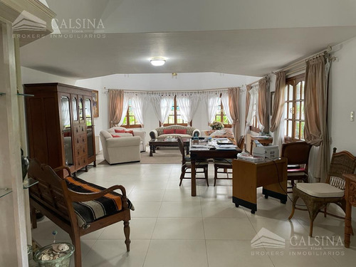 Casa En Lisboa Al 900 Villa Allende Golf