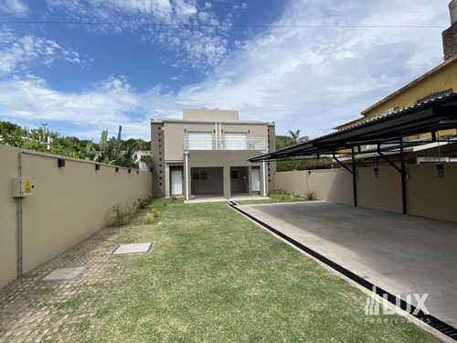 Imagen 7 de 30 de Venta Departamento Duplex Extrenar 2 Dormitorios Patio Cochera - Granadero Baigorria