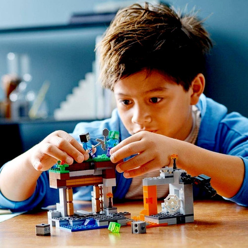 Minecraft A Mina Abandonada Lego Quantidade de peças 248