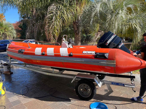 Bote Semirrígido 5.60mts Mercury 2 Tiempos 90hp.