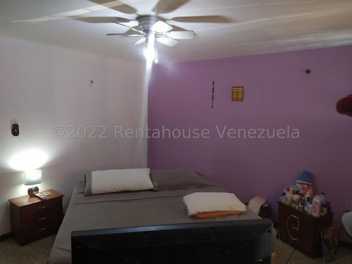 Imagen 22 de 27 de Casa En Venta Santa Monica/(22-28040)/ Carlos Hernandez