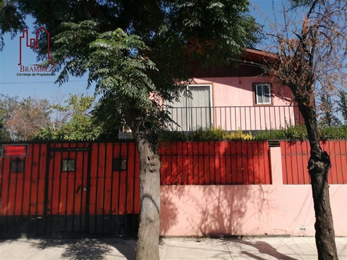Casa En Venta De 3 Dorm. En La Florida