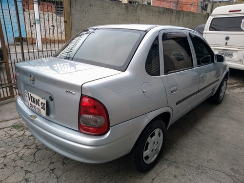 Imagem 4 de 11 de Chevrolet Corsa Classic 2008 1.0 Super Flex Power 4p