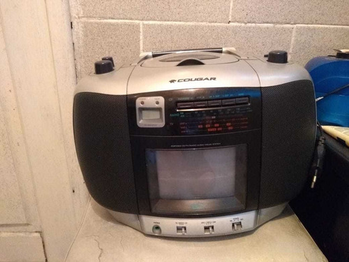 Rádio Portátil Cougar Com Cd E Tv