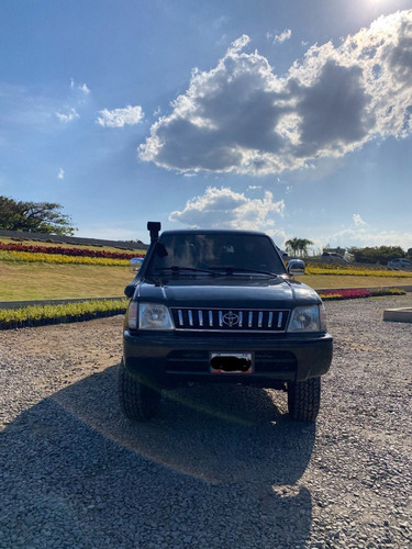 Imagen 2 de 8 de Toyota Meru
