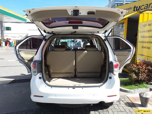 Imagen 9 de 15 de Toyota Fortuner 2.7 4x2 Gasolina