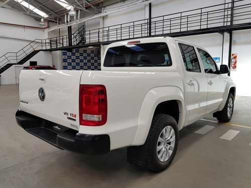 Imagen 8 de 25 de Volkswagen Amarok V6 258 Cv Comfortline 0km My23 Dcolores