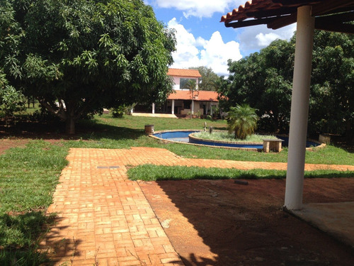 Linda E Aconchegante Chácara / Sítio / Mini Haras