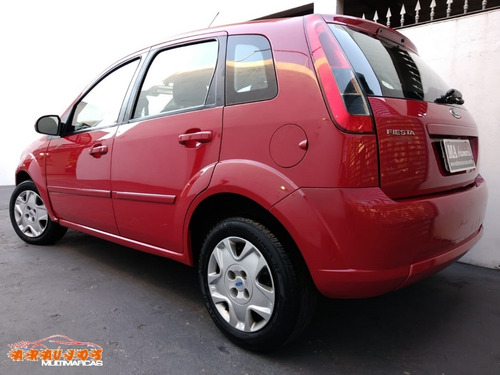 Ford Fiesta Hatch 1.6 8v Flex - 2013