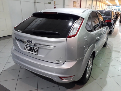Ford Focus 5 Ptas Ghia 2013, Concesionario Oficial
