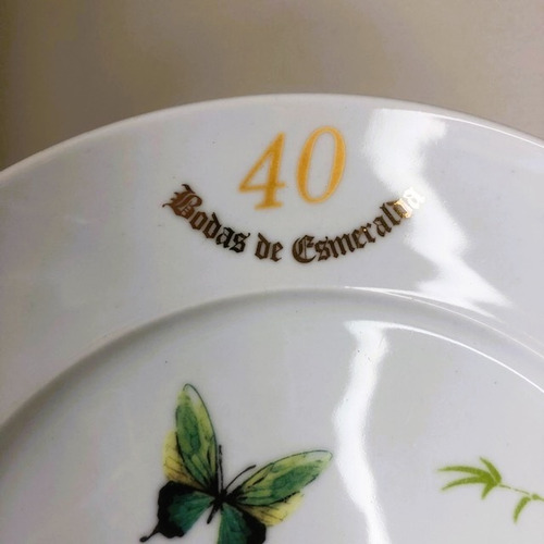 Imagem 3 de 4 de Prato Bodas De Esmeralda, 40 Anos De Casamento 27,5cm