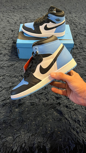 Zapatillas Air Jordan 1 Retro Og High Unc (Usado)