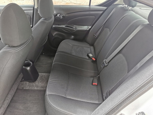 Imagen 8 de 15 de Nissan Versa 1.6 Advance Mt 2017
