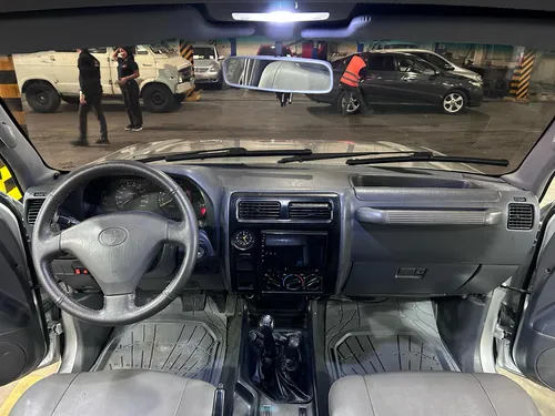 Toyota Meru 4x4 Sincronica
