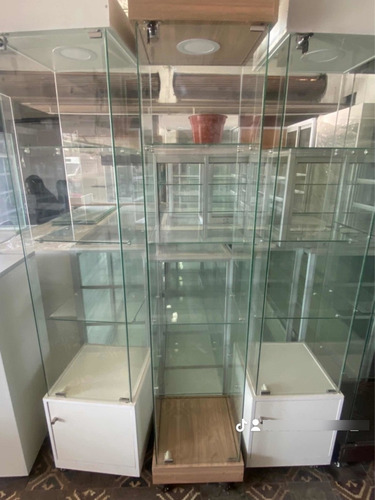 Vitrina Para Colección Vidrios Y Madera, Peluquería,clínicas