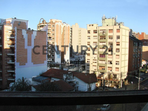 Imagen 17 de 19 de Venta Departamento 3 Ambientes Morón - Acepta Permuta
