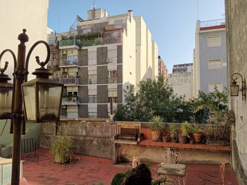 Charcas Al 3900, Palermo Botánico Casa 4 Plantas 5 Ambien 3/5 Dormitori 2 Baños. 2 Balcones. Terraza Espacio Aéreo Propio. Subsuelo Con 2 Habitac Y Baño. 210 M2 Living Y Comedor Separados Y Escritorio