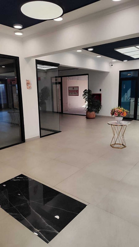 Arriendo Local Comercial, Casa Montt, Ccó. (91249)