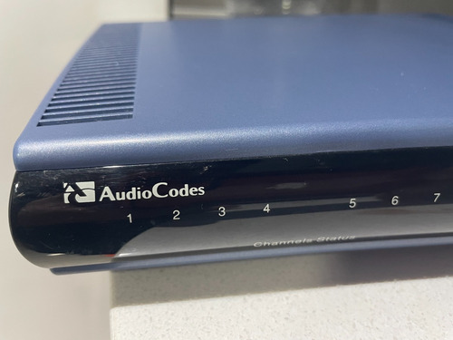 Gateway Audiocodes Mp-118/8fxo/3ac (Usado)