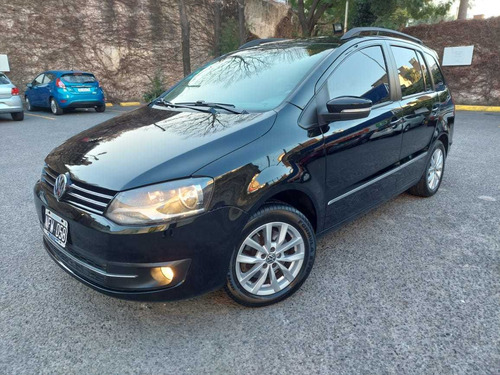 Imagen 17 de 18 de Volkswagen Suran 2013 1.6 Highline 101cv 11c