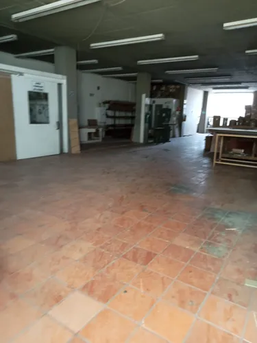 Se Vende Bodega - Barrio 20 De Julio
