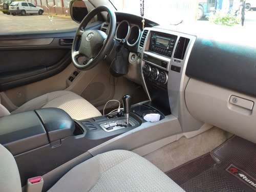 Imagen 11 de 16 de Toyota 4runner 4x2 - Automatica