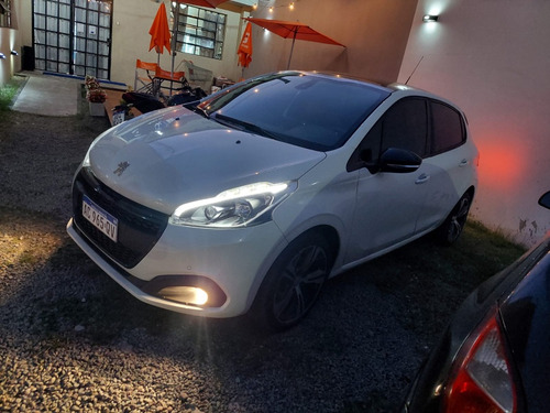 Peugeot 208 1.6 Gt Thp