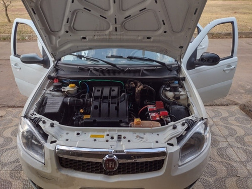 Imagem 2 de 15 de Fiat Siena 2014 1.0 El Flex 4p