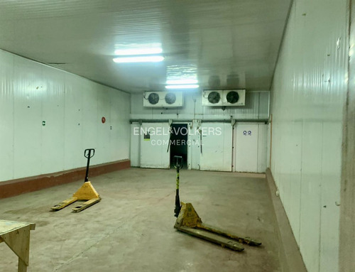 Local Comercial Con Bodega En Arriendo Antofagasta 735 M2