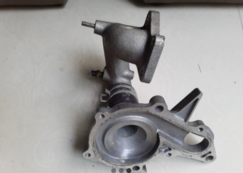 Imagen 2 de 3 de Toma De Agua Toyota Corolla 1.8 7a Fe