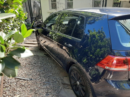 Volskwagen Golf