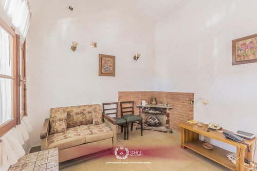Venta Casa A Reciclar Terreno 334m² Patio Jardín Terraza Parrilla Mataderos Usam 700m² Vendibles