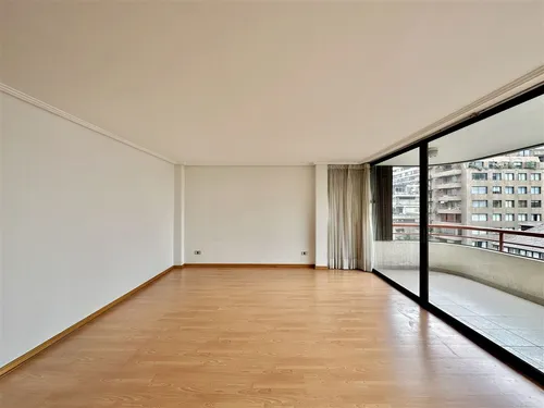 Departamento En Arriendo De 3 Dorm. En Las Condes