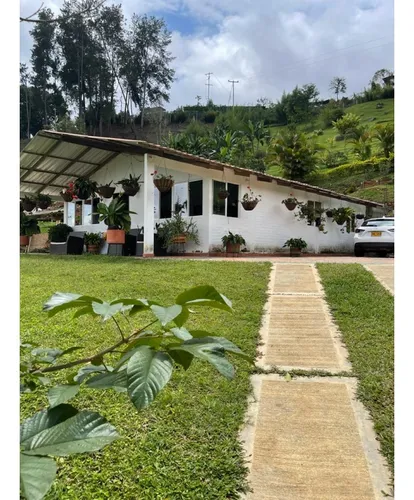 Venta De Finca De 3400mtrs2 En El Km 18, Dagua 9600.