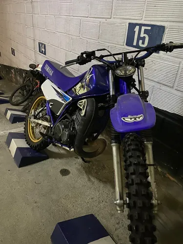Yamaha Dt 175 - Modelo 2001 , Color Azul A Gasolina